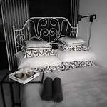 Magic Hills Apartament *