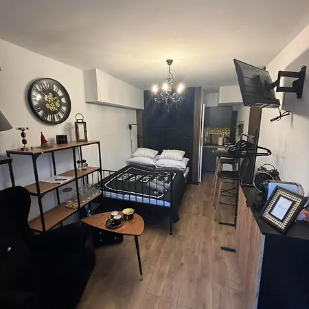 Magic Hills Apartment *