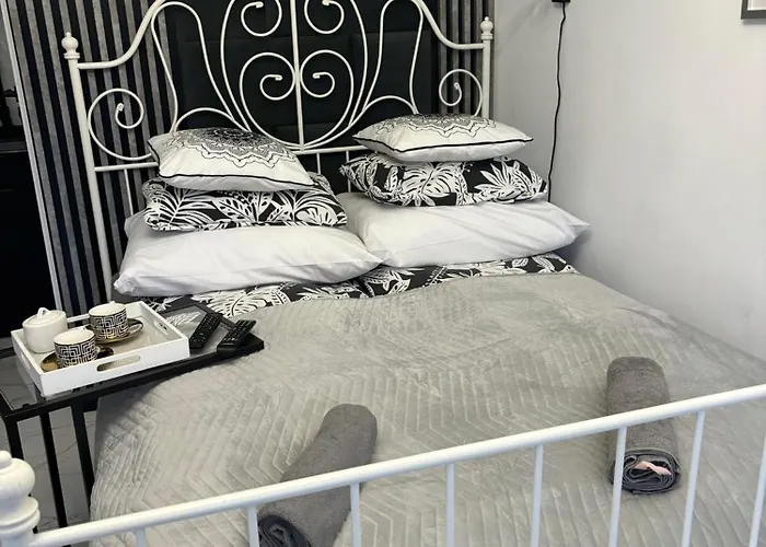 Magic Hills أوسترون